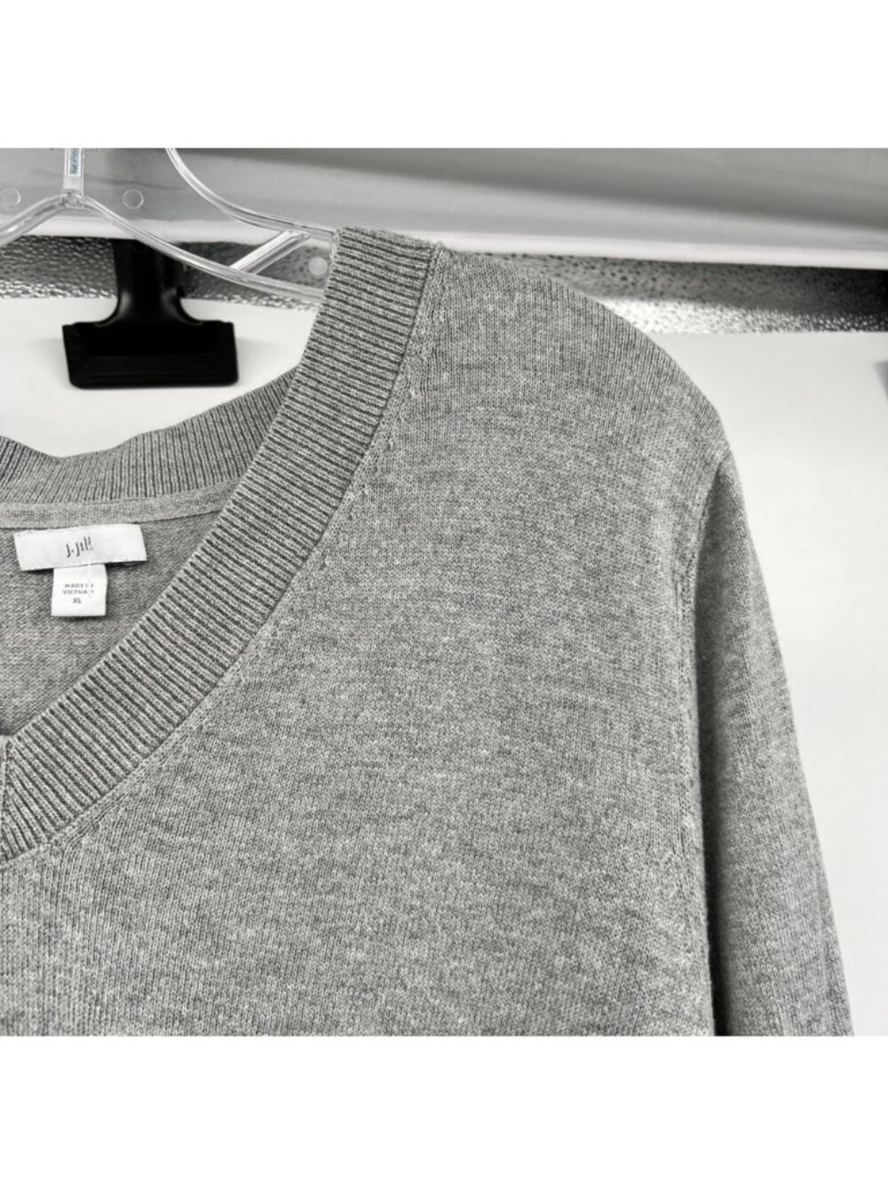 J. Jill Womens Lightweight Sweater V-Neck Gray Size XL - Picture 4 of 9